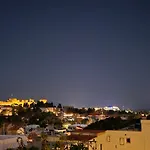 A Medieval Windmill Tower 2bedrooms In The Heart Of Old Town With Magnificent Panoramic Seaview And Cityview