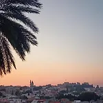 A Medieval Windmill Tower 2bedrooms In The Heart Of Old Town With Magnificent Panoramic Seaview And Cityview Σπίτι διακοπών *