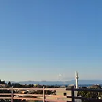 A Medieval Windmill Tower 2bedrooms In The Heart Of Old Town With Magnificent Panoramic Seaview And Cityview Casa vacanze