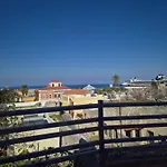 Σπίτι διακοπών A Medieval Windmill Tower 2bedrooms In The Heart Of Old Town With Magnificent Panoramic Seaview And Cityview *