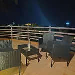 Σπίτι διακοπών A Medieval Windmill Tower 2bedrooms In The Heart Of Old Town With Magnificent Panoramic Seaview And Cityview