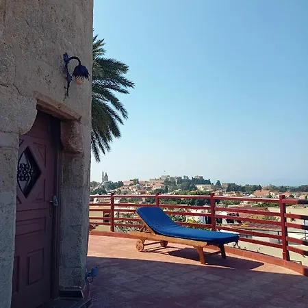 Prázdninový dům A Medieval Windmill Tower In The Heart Of Old Town With Magnificent View Rhodes City