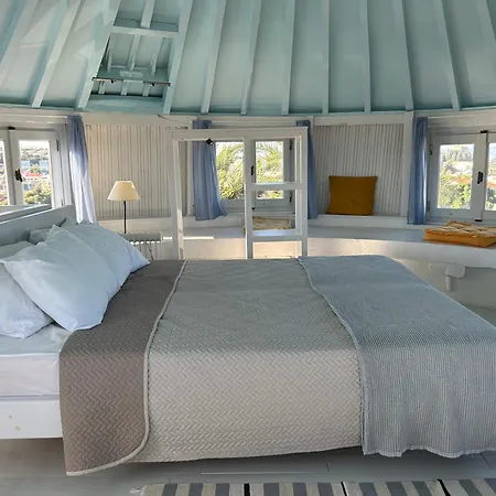 A Medieval Windmill Tower 2bedrooms In The Heart Of Old Town With Magnificent Panoramic Seaview And Cityview Σπίτι διακοπών