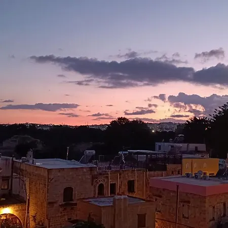Σπίτι διακοπών A Medieval Windmill Tower 2bedrooms In The Heart Of Old Town With Magnificent Panoramic Seaview And Cityview *