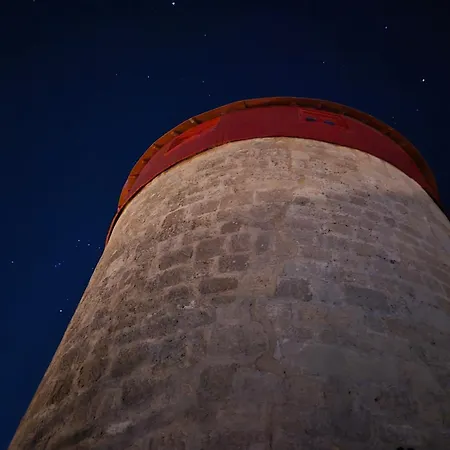 A Medieval Windmill Tower 2bedrooms In The Heart Of Old Town With Magnificent Panoramic Seaview And Cityview Σπίτι διακοπών Rhodes City