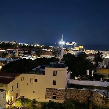 A Medieval Windmill Tower 2bedrooms In The Heart Of Old Town With Magnificent Panoramic Seaview And Cityview Σπίτι διακοπών *