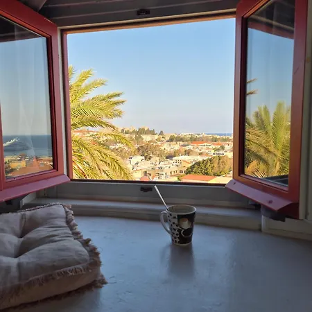 A Medieval Windmill Tower 2bedrooms In The Heart Of Old Town With Magnificent Panoramic Seaview And Cityview Σπίτι διακοπών