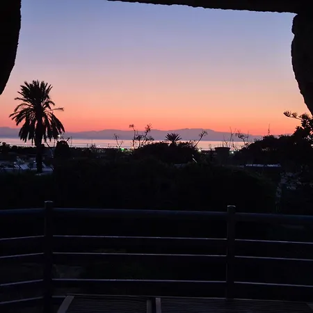 Σπίτι διακοπών A Medieval Windmill Tower 2bedrooms In The Heart Of Old Town With Magnificent Panoramic Seaview And Cityview Rhodes City