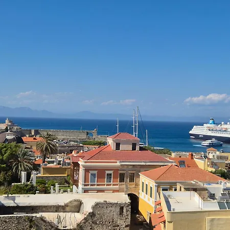 A Medieval Windmill Tower 2bedrooms In The Heart Of Old Town With Magnificent Panoramic Seaview And Cityview