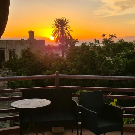 A Medieval Windmill Tower 2bedrooms In The Heart Of Old Town With Magnificent Panoramic Seaview And Cityview Σπίτι διακοπών Rhodes City