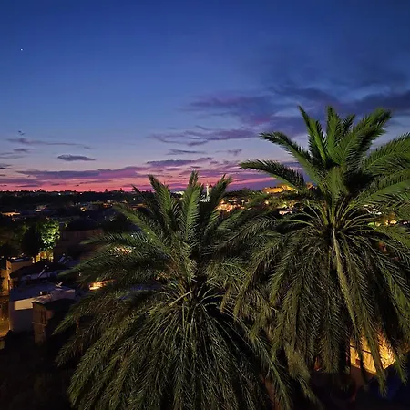 Σπίτι διακοπών A Medieval Windmill Tower 2bedrooms In The Heart Of Old Town With Magnificent Panoramic Seaview And Cityview *